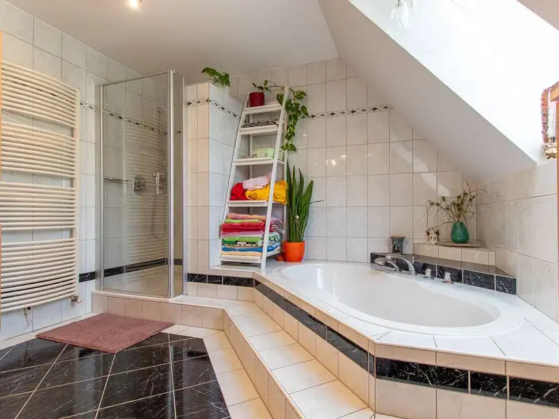 Neuwertiges Einfamilienhaus in Mortantsch: 6 Zimmer, Garten, 2 Terrassen, Top-Ausstattung!