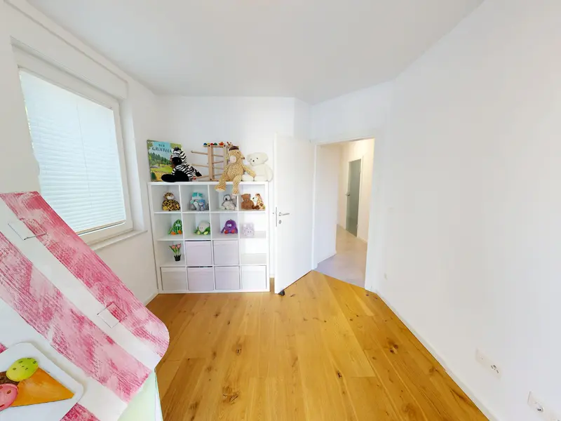 Premium Gartenwohnung in einem Zweiparteienhaus (Haushälfte) mit Terrasse & eigenem Parkplatz