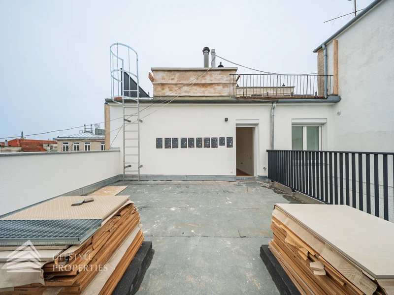 Elegante 4-Zimmer Wohnung mit Terrasse, Erstbezug!