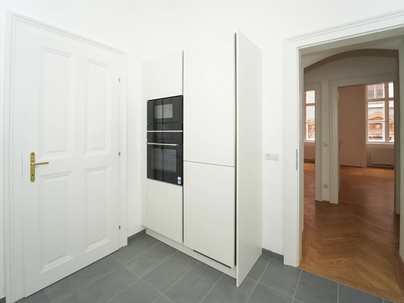 Generalsaniertes Altbaujuwel am Graben: 3-Zimmer-Traumwohnung in Bestlage