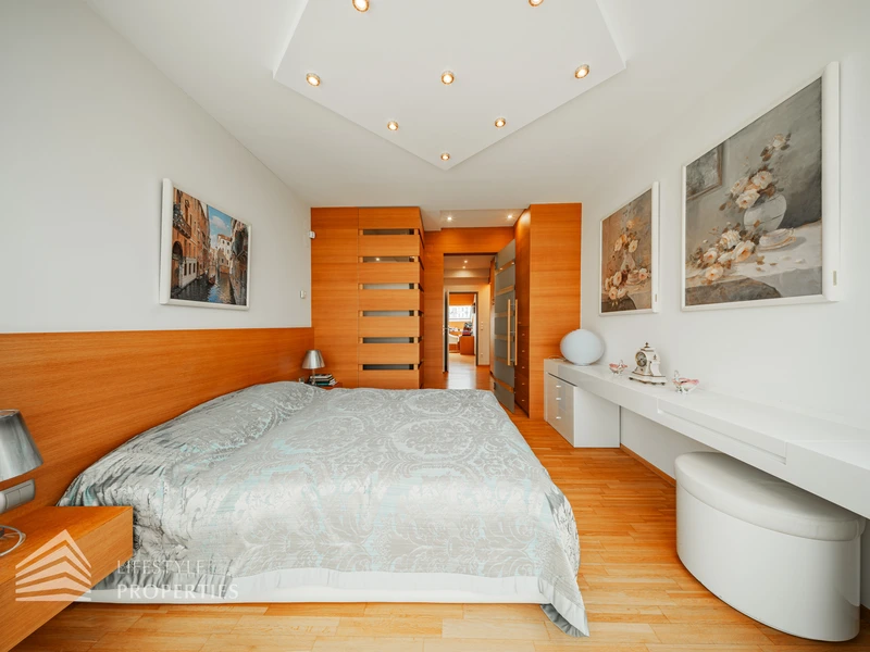 Beeindruckende 5-Zimmer Dachterrassenwohnung im 6. Wiener Gemeindebezirk