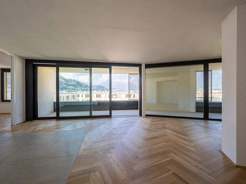 Lichtdurchflutete Premium 3-Zimmer Dachgeschosswohnung