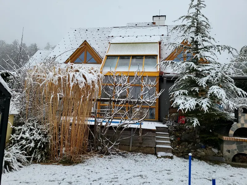 Neuwertiges Einfamilienhaus in Mortantsch: 6 Zimmer, Garten, 2 Terrassen, Top-Ausstattung!