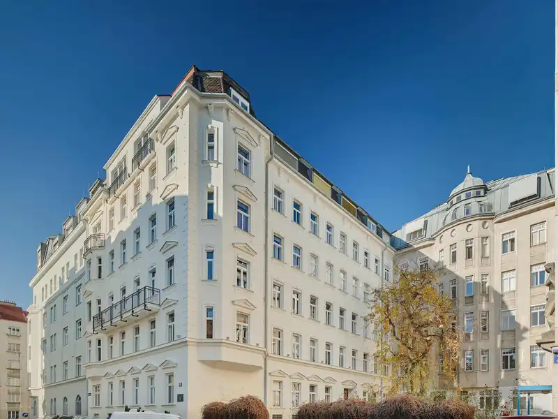 Altbaucharme in Traumlage - Perfekte Stadtwohnung für Singles!