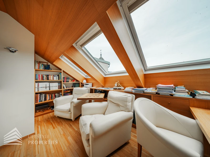 Beeindruckende 5-Zimmer Dachterrassenwohnung im 6. Wiener Gemeindebezirk