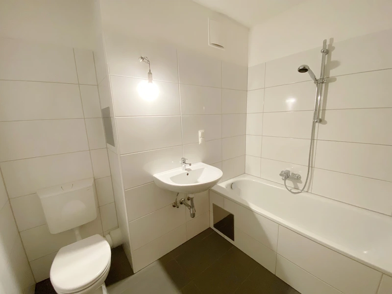 1-Zimmerwohnung beim Matzleinsdorferplatz!