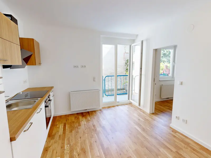Singlewohnung - 2-Zimmer mit Balkon in den Innenhof - Erstbezug nach hochwertiger Sanierung