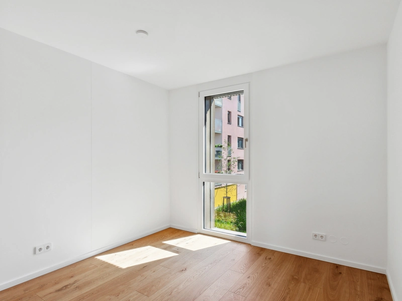 Vorsorgewohnung! - 6 Zimmer mit Freifläche!