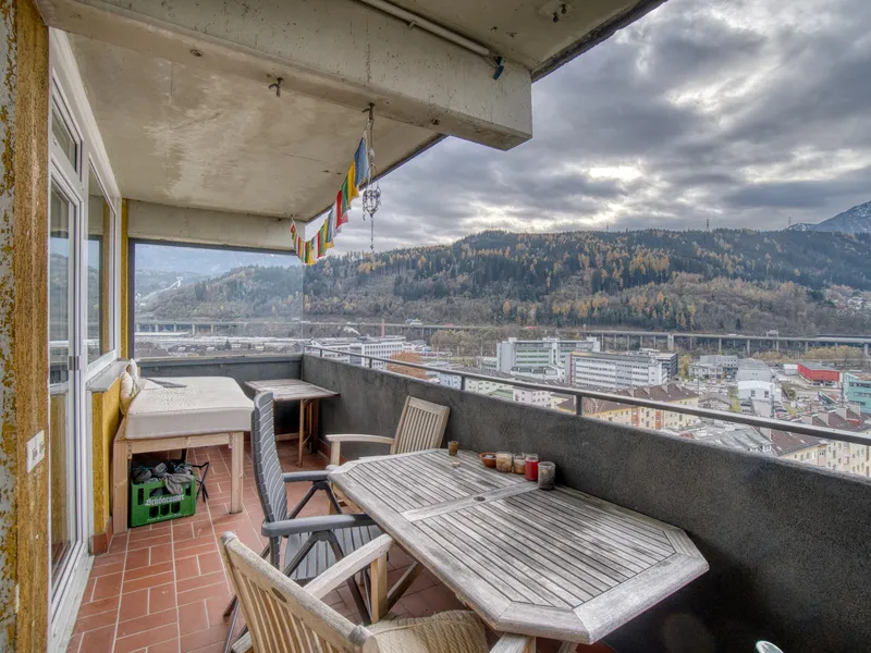 Traumhafte 4-Zimmer-Dachgeschosswohnung in Innsbruck – Perfekte Kapitalanlage für Anleger