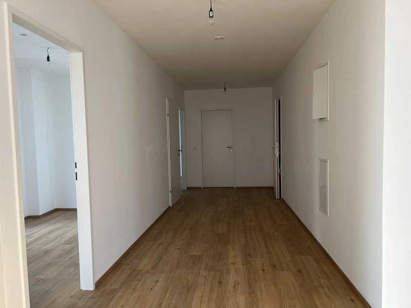 Großzügige Wohnküche und 3 getrennte Zimmer ++ Am 01. Juni einziehen!
