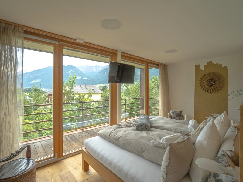 Luxuriöses Einfamilienhaus mit spektakulärem Alpenpanorama