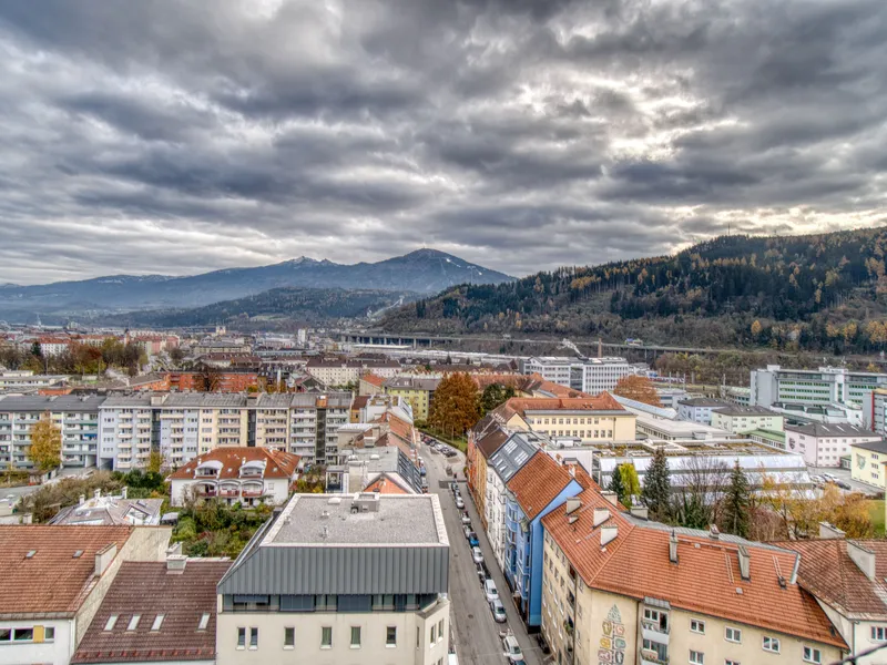 Traumhafte 4-Zimmer-Dachgeschosswohnung in Innsbruck – Perfekte Kapitalanlage für Anleger