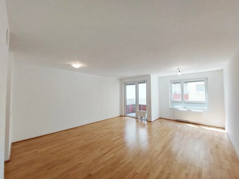 Charmante 3 Zimmerwohnung mit Balkon Nahe Rennweg