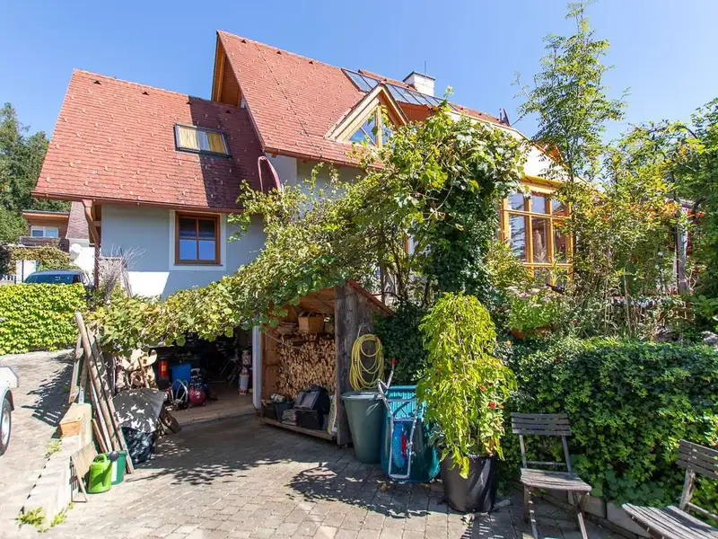 Neuwertiges Einfamilienhaus in Mortantsch: 6 Zimmer, Garten, 2 Terrassen, Top-Ausstattung!