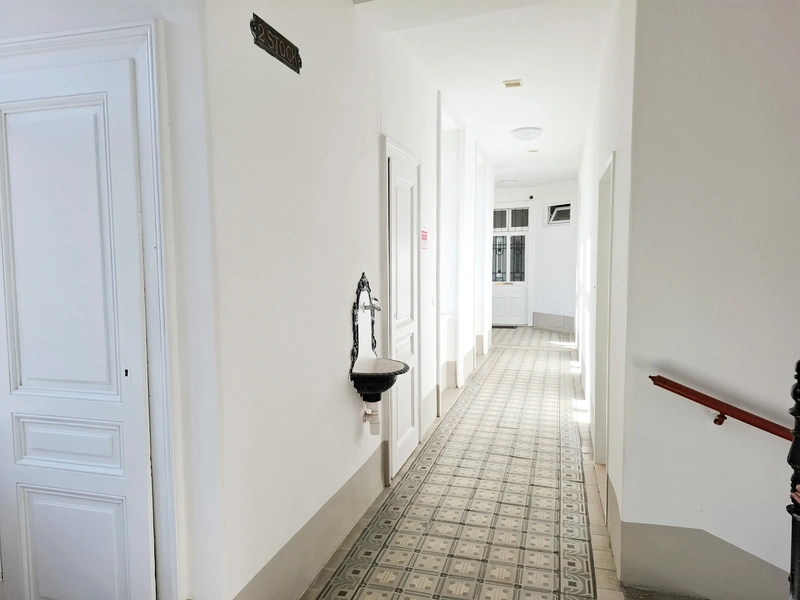 Sanierte Wohnung mit modernem Komfort in zentraler Lage