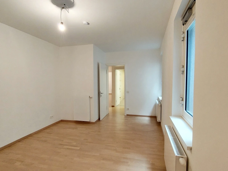 Exklusives Wohnen im Herzen der Altstadt mit Balkon - großzügige 3-Zimmerwohnung beim Hohen Markt!