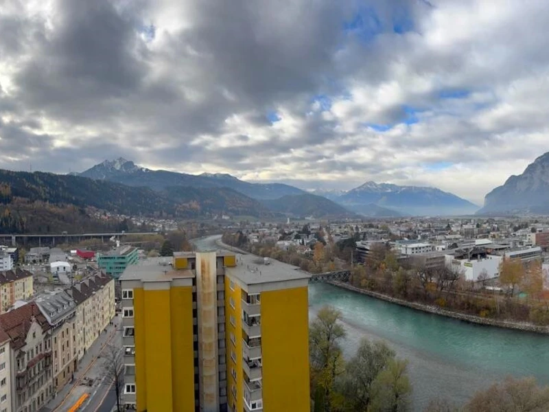 Traumhafte 4-Zimmer-Dachgeschosswohnung in Innsbruck – Perfekte Kapitalanlage für Anleger