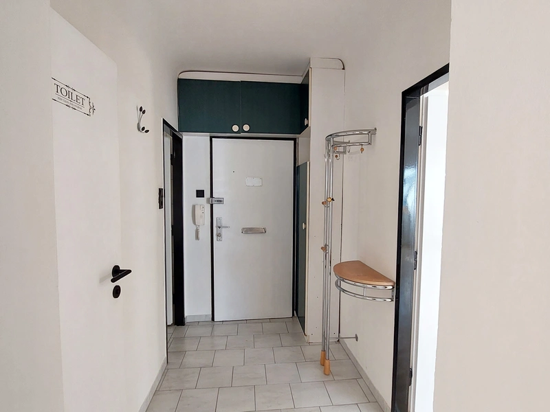 Helle 3-Zimmer-Wohnung mit separater Küche im Dachgeschoß