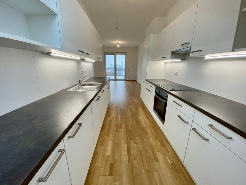 Dachgeschoßwohnung mit Dachterrasse & hervorragender Verkehrsanbindung