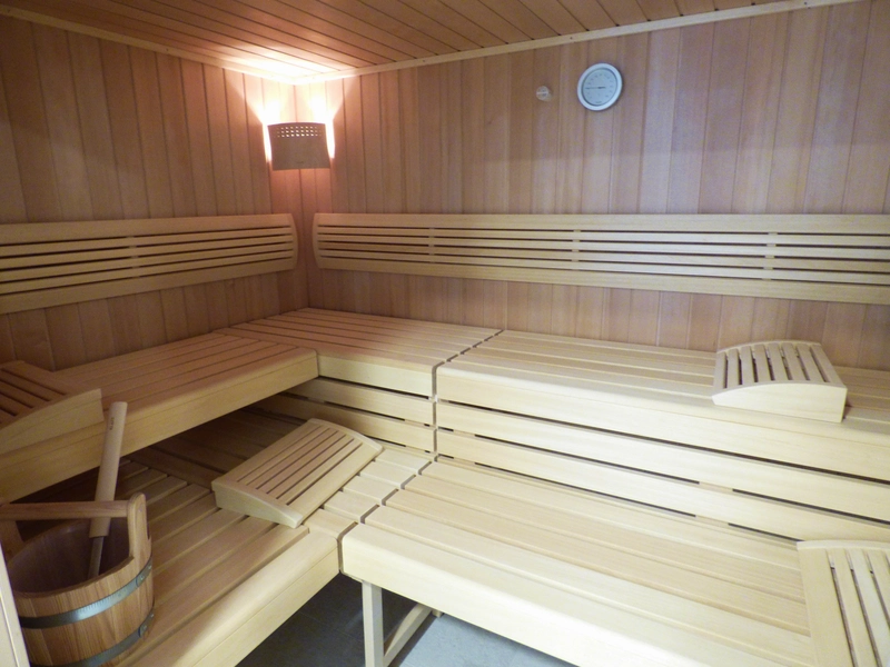 2-Zimmer-Wohnung mit Balkon im 16. OG mit sensationellem Weitblick!