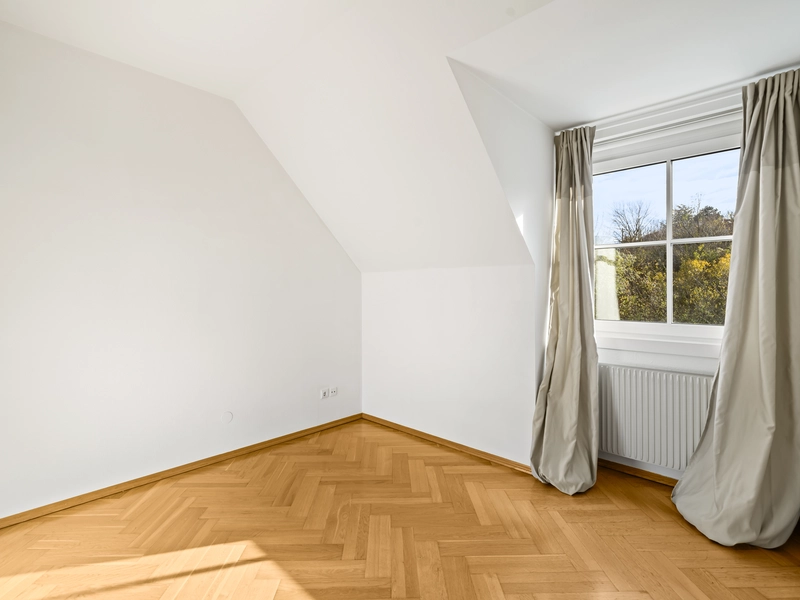 Exclusive Penthouse Apartment in a quiet Location near the Lainzer Tiergarten