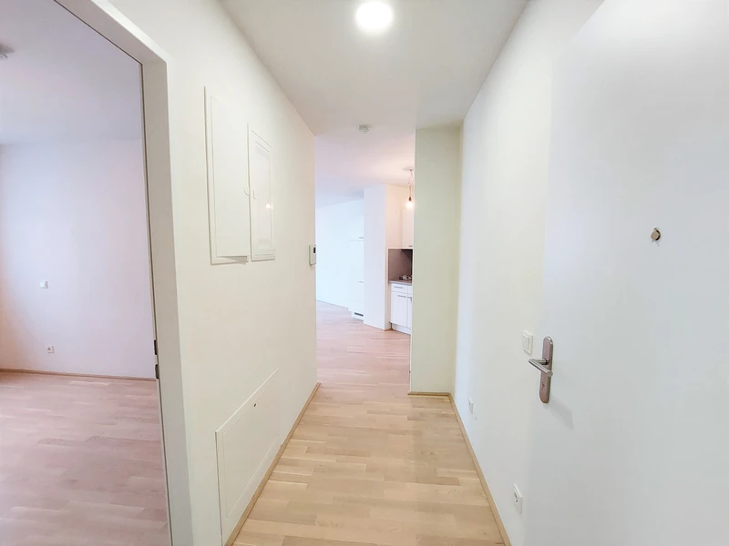 ALTHAN PARK: moderne 2-Zimmer-Wohnung mit Balkon