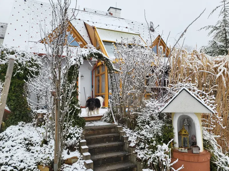 Neuwertiges Einfamilienhaus in Mortantsch: 6 Zimmer, Garten, 2 Terrassen, Top-Ausstattung!