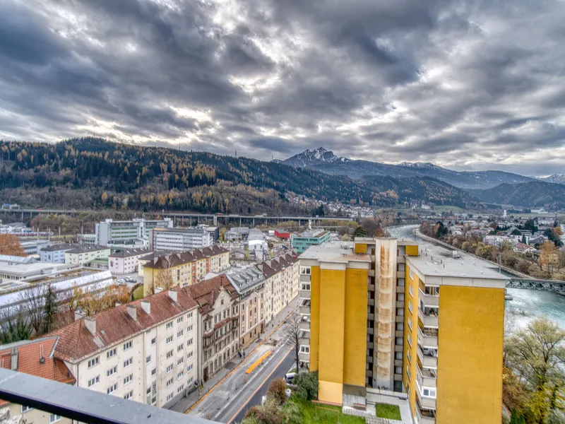 Traumhafte 4-Zimmer-Dachgeschosswohnung in Innsbruck – Perfekte Kapitalanlage für Anleger