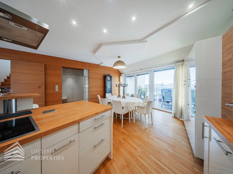 Beeindruckende 5-Zimmer Dachterrassenwohnung im 6. Wiener Gemeindebezirk
