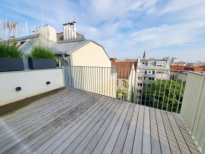 Stilvolle Maisonettewohnung mit Kamin und Dachterrassen im 4. Bezirk