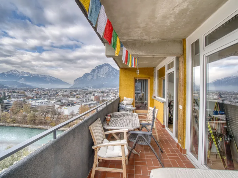 Traumhafte 4-Zimmer-Dachgeschosswohnung in Innsbruck – Perfekte Kapitalanlage für Anleger