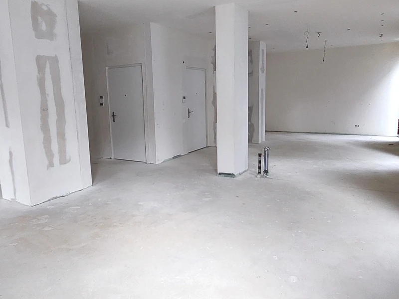 Vorsorgewohnung! - 6 Zimmer mit Freifläche!