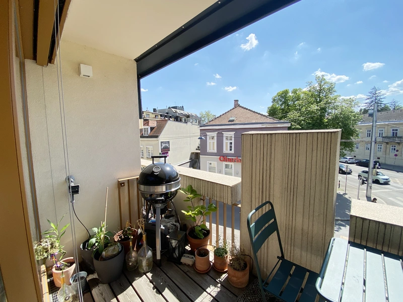 Traumhafte 2-Zimmer-Wohnung mit Terrasse nahe Schönbrunn!