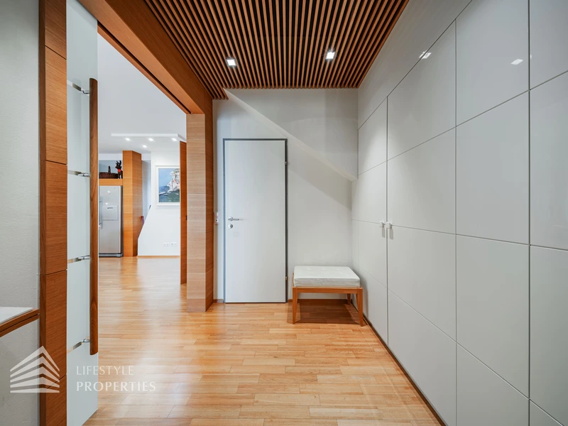 Beeindruckende 5-Zimmer Dachterrassenwohnung im 6. Wiener Gemeindebezirk