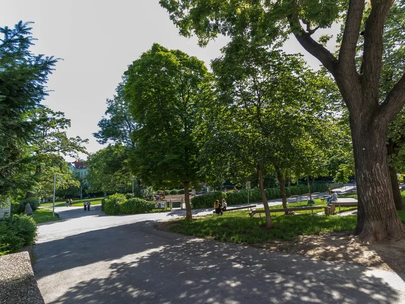 Urbanes Wohnen mit Blick auf den Schubertpark
