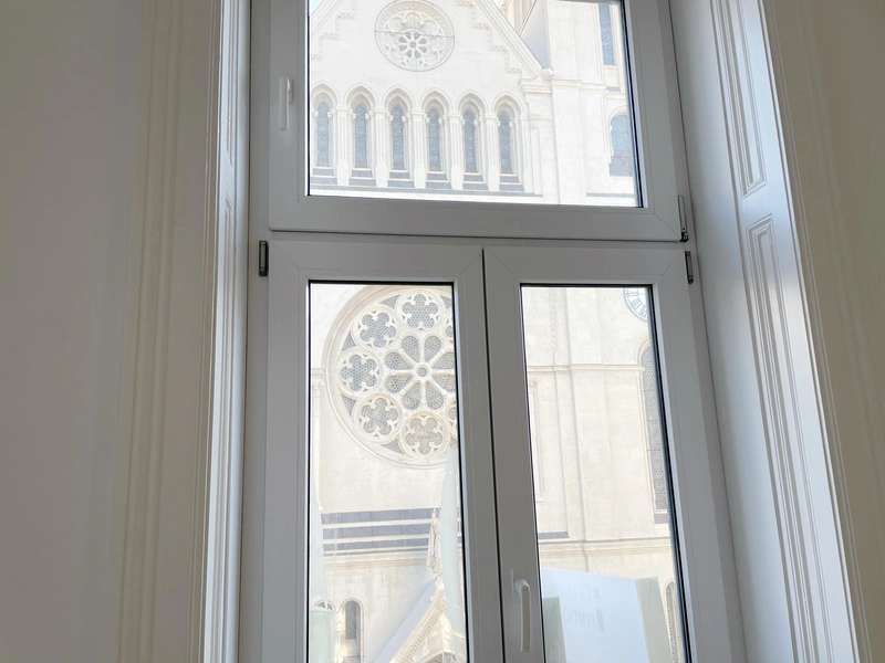 Klassischer Wiener Altbau mit Charakter – Stilvolles Wohnen im 9. Bezirk
