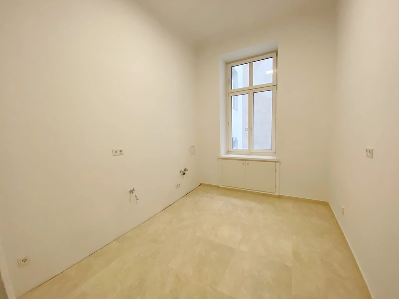 Traumhafte Altbauwohnung in Toplage!