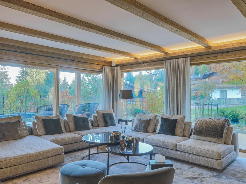 Luxus-Gartenwohnung mit Pool in absoluter Toplage