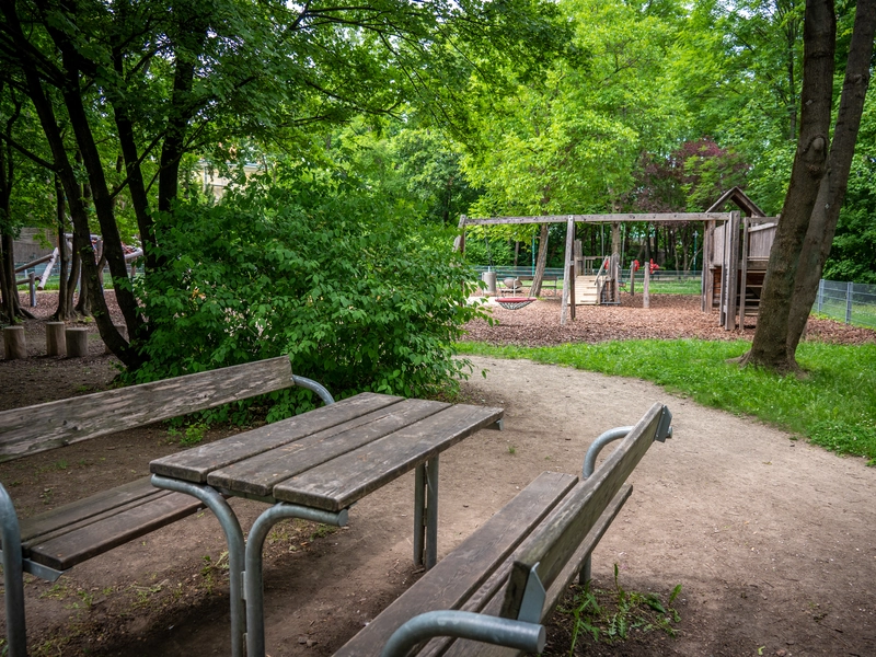 Kurzwege und Naturidylle: Die ideale Lage von LIESING GARDENS