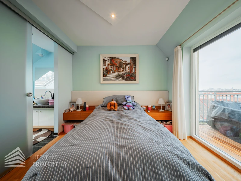 Beeindruckende 5-Zimmer Dachterrassenwohnung im 6. Wiener Gemeindebezirk