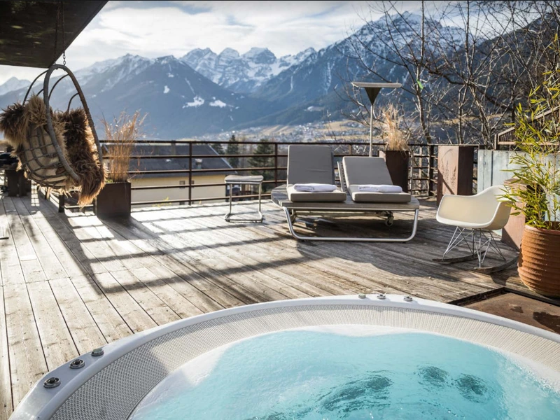 Luxuriöses Einfamilienhaus mit spektakulärem Alpenpanorama