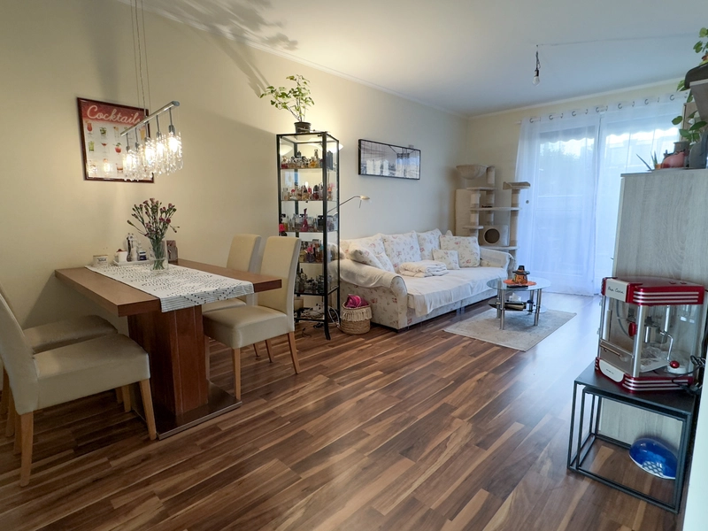Moderne 4-Zimmer Gartenwohnung beim Badesee