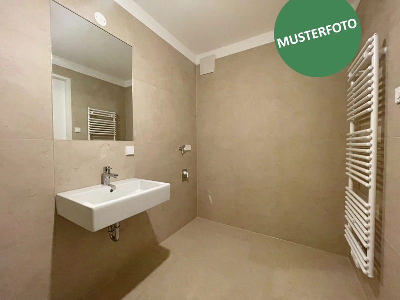 Weitblick und Wohnglück: Maisonette im Dachgeschoss