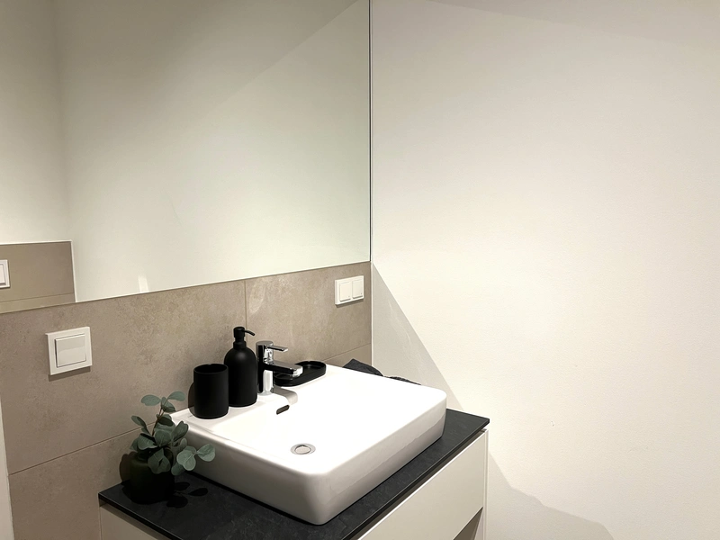Modern Wohnen im High Five ab 01. Juni 2025! 1 Zimmer Wohnung im 12.OG!
