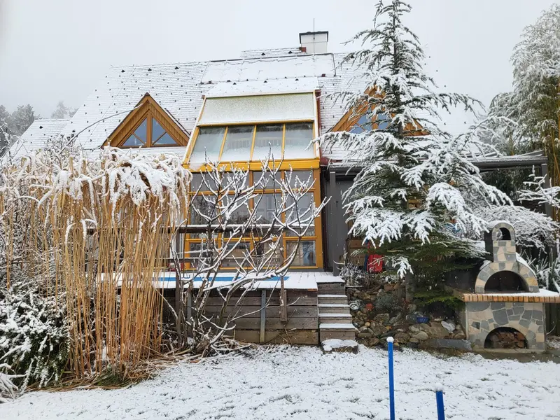 Neuwertiges Einfamilienhaus in Mortantsch: 6 Zimmer, Garten, 2 Terrassen, Top-Ausstattung!