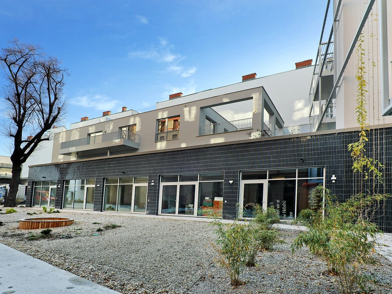 Exklusives Wohnen im Apostelhof! Altbau trifft auf modernen Neubau