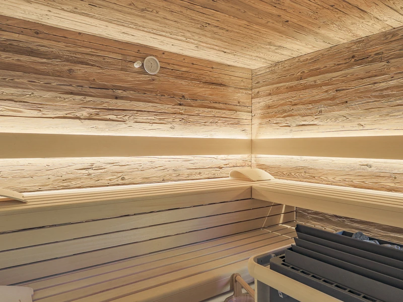 Luxus-Gartenwohnung mit Pool in absoluter Toplage