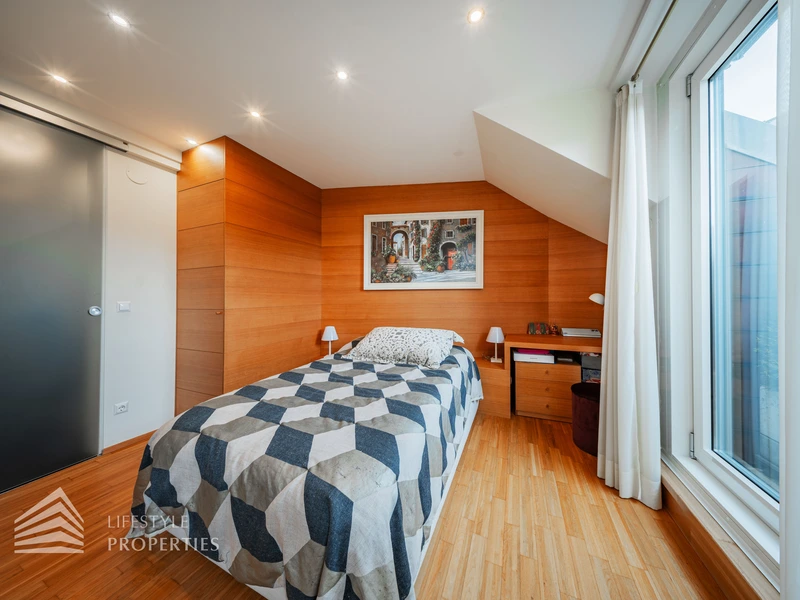 Beeindruckende 5-Zimmer Dachterrassenwohnung im 6. Wiener Gemeindebezirk