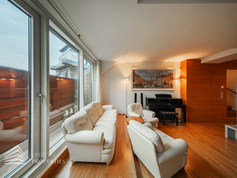 Beeindruckende 5-Zimmer Dachterrassenwohnung im 6. Wiener Gemeindebezirk