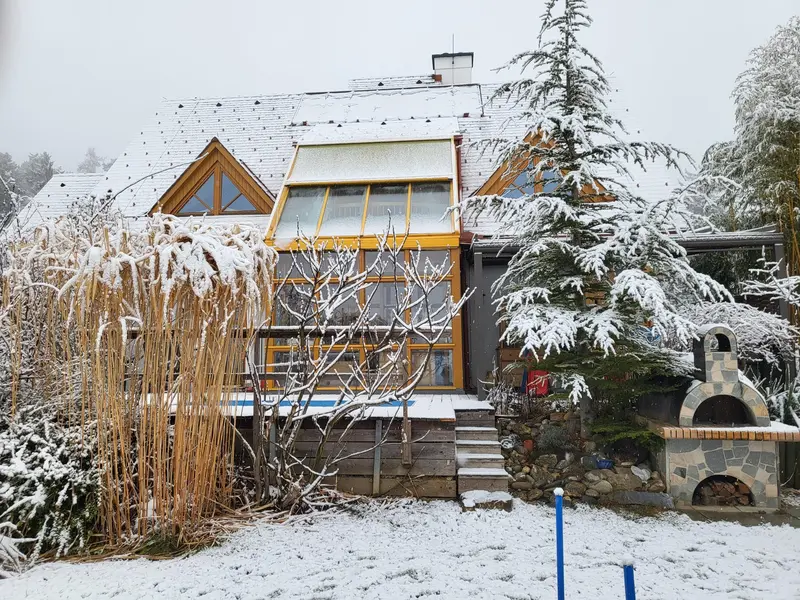 Neuwertiges Einfamilienhaus in Mortantsch: 6 Zimmer, Garten, 2 Terrassen, Top-Ausstattung!